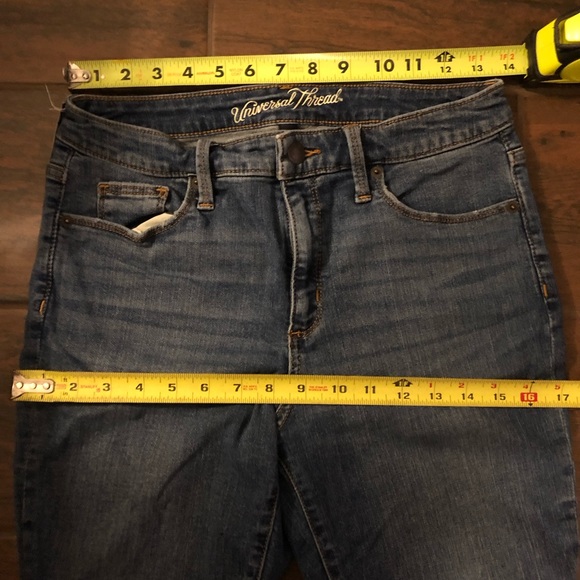 Universal Thread Jeans - Picture 6 of 7